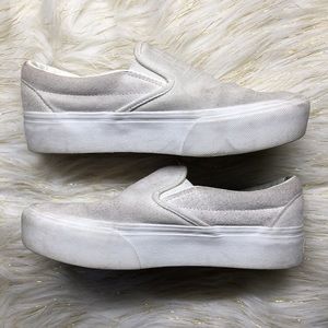 Slip on platform Vans